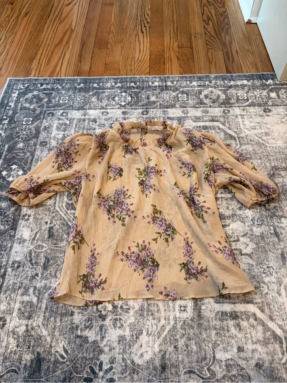 Socialite Beige Floral Ruffle-Neck Puff Sleeve Blouse with Purple Blossoms